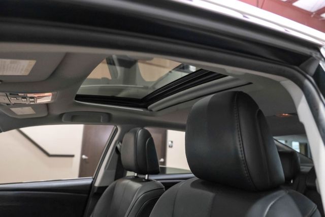 2014 Toyota Avalon Limited