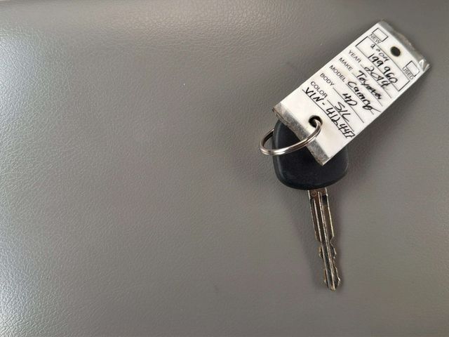 2014 Toyota Camry XLE | Alpharetta, GA | Star Motors