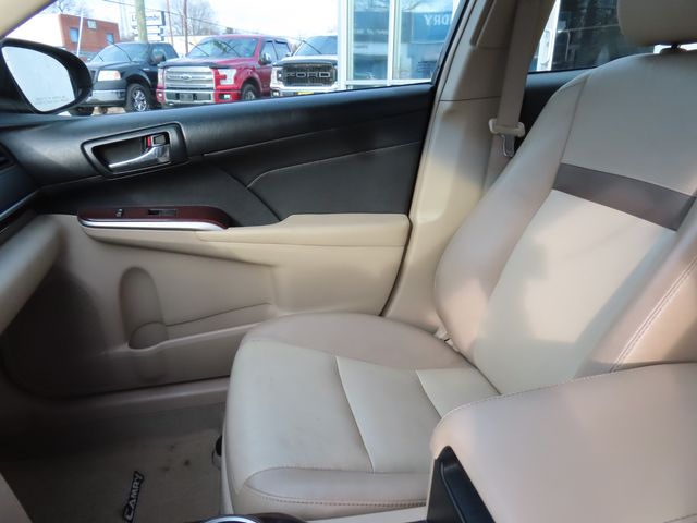 2014 Toyota Camry XLE  (Call for Availability)