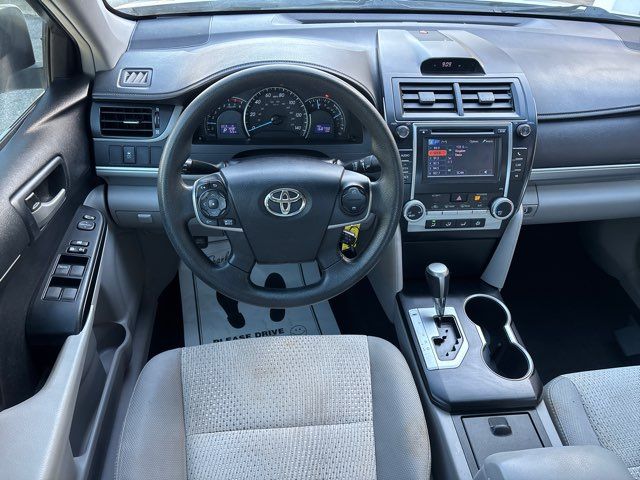 2014 Toyota Camry LE | San Antonio, TX | Clear Choice Automotive South