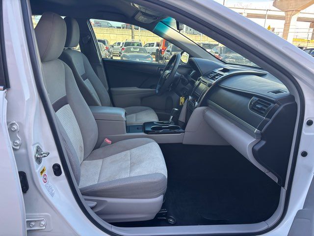 2014 Toyota Camry LE | San Antonio, TX | Clear Choice Automotive South