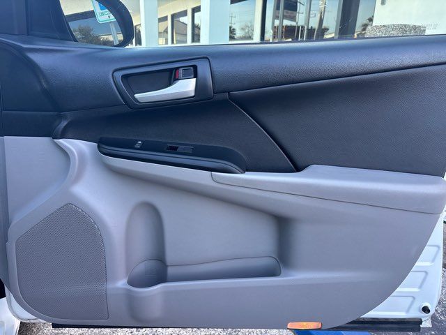 2014 Toyota Camry LE | San Antonio, TX | Clear Choice Automotive South 2014 Toyota Camry LE | San Antonio, TX | Clear Choice Automotive South