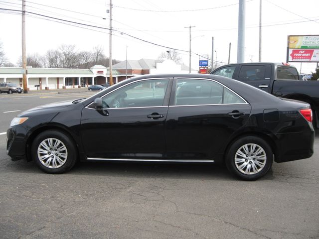 2014 Toyota Camry LE | West Haven, CT | York Auto Sales in West Haven, CT 06516