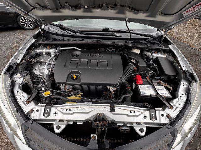 2014 Toyota Corolla LE Plus