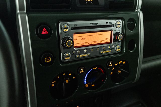 2014 Toyota FJ Cruiser 4WD | Carrollton, TX | Texas Hot Rides