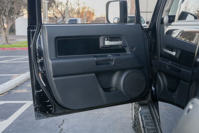 2014 Toyota FJ Cruiser 4X4 XTREME OFF-ROAD PKG / CLEAN CARFAX | Austin, TX | Rocky Mountain Truck Stop Austin 2014 Toyota FJ Cruiser 4X4 XTREME OFF-ROAD PKG / CLEAN CARFAX | Austin, TX | Rocky Mountain Truck Stop Austin