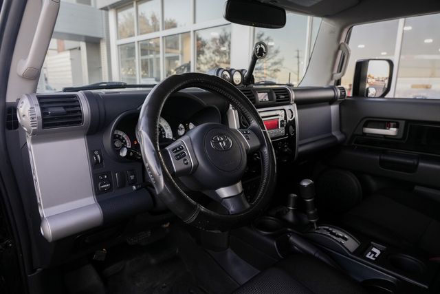 2014 Toyota FJ Cruiser 4X4 XTREME OFF-ROAD PKG / CLEAN CARFAX | Austin, TX | Rocky Mountain Truck Stop Austin 2014 Toyota FJ Cruiser 4X4 XTREME OFF-ROAD PKG / CLEAN CARFAX | Austin, TX | Rocky Mountain Truck Stop Austin