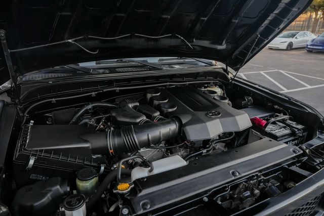 2014 Toyota FJ Cruiser 4X4 XTREME OFF-ROAD PKG / CLEAN CARFAX | Austin, TX | Rocky Mountain Truck Stop Austin