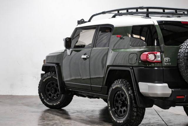 2014 Toyota FJ Cruiser Base