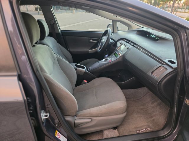 2014 Toyota Prius Two | Reseda, CA | Angeles Auto Alliance