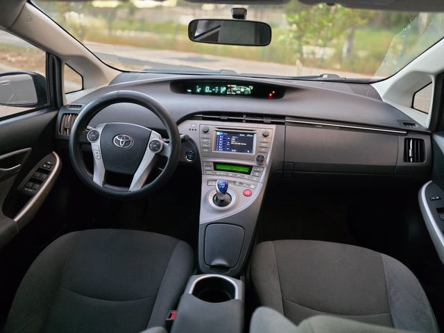 2014 Toyota Prius Two | Reseda, CA | Angeles Auto Alliance 2014 Toyota Prius Two | Reseda, CA | Angeles Auto Alliance