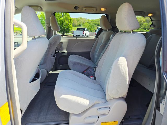 2014 Toyota Sienna LE 8-Passenger | Ellisville, MO | AutoPort 2014 Toyota Sienna LE 8-Passenger | Ellisville, MO | AutoPort