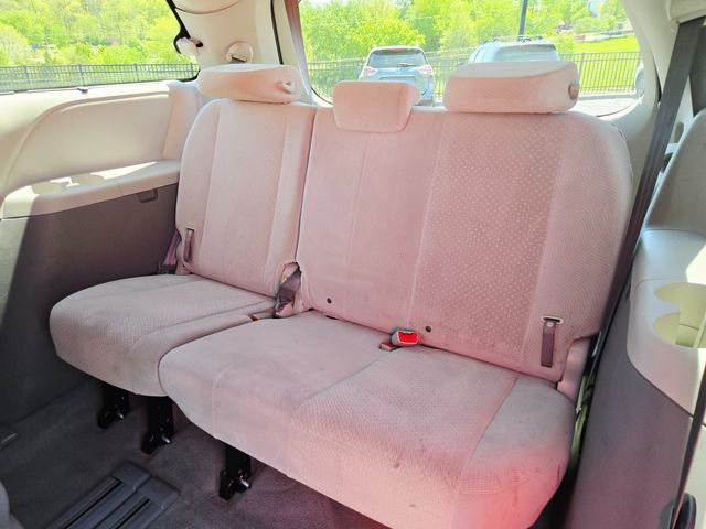 2014 Toyota Sienna LE 8-Passenger | Ellisville, MO | AutoPort 2014 Toyota Sienna LE 8-Passenger | Ellisville, MO | AutoPort