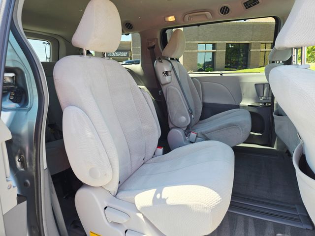 2014 Toyota Sienna LE 8-Passenger | Ellisville, MO | AutoPort 2014 Toyota Sienna LE 8-Passenger | Ellisville, MO | AutoPort
