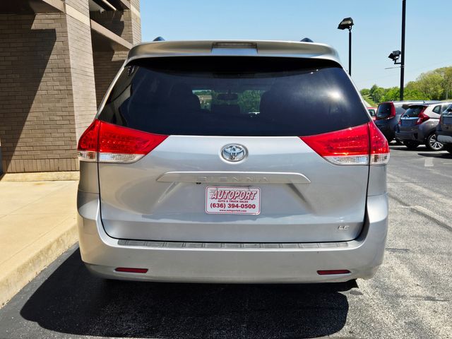 2014 Toyota Sienna LE 8-Passenger | Ellisville, MO | AutoPort 2014 Toyota Sienna LE 8-Passenger | Ellisville, MO | AutoPort
