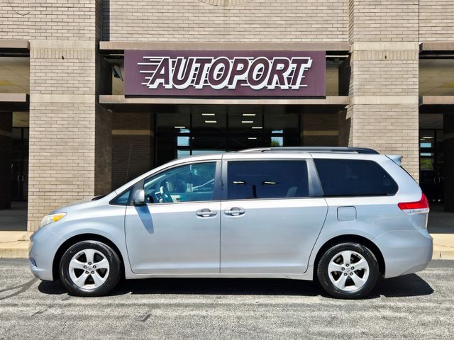 2014 Toyota Sienna LE 8-Passenger | Ellisville, MO | AutoPort 2014 Toyota Sienna LE 8-Passenger | Ellisville, MO | AutoPort
