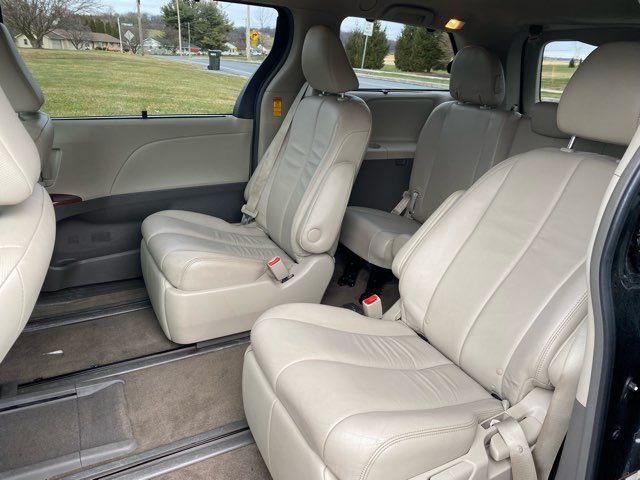 2014 Toyota Sienna XLE 7-Passenger | Ephrata, PA | Pine Tree Motors 2014 Toyota Sienna XLE 7-Passenger | Ephrata, PA | Pine Tree Motors