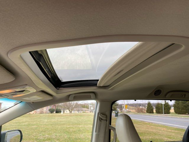 2014 Toyota Sienna XLE 7-Passenger | Ephrata, PA | Pine Tree Motors 2014 Toyota Sienna XLE 7-Passenger | Ephrata, PA | Pine Tree Motors