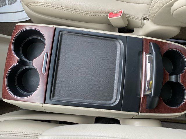 2014 Toyota Sienna XLE 7-Passenger | Ephrata, PA | Pine Tree Motors 2014 Toyota Sienna XLE 7-Passenger | Ephrata, PA | Pine Tree Motors