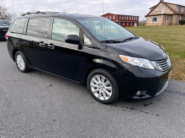 2014 Toyota Sienna XLE 7-Passenger | Ephrata, PA | Pine Tree Motors