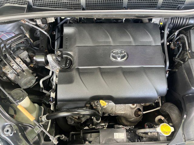 2014 Toyota Sienna LE AWD 7-Passenger Imports and More Inc