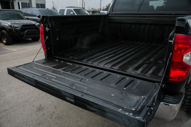 2014 Toyota Tundra SR5 CREW CAB 4X4 W/ UPGRADES / GREAT RELIABILITY | Austin, TX | Rocky Mountain Truck Stop Austin 2014 Toyota Tundra SR5 CREW CAB 4X4 W/ UPGRADES / GREAT RELIABILITY | Austin, TX | Rocky Mountain Truck Stop Austin