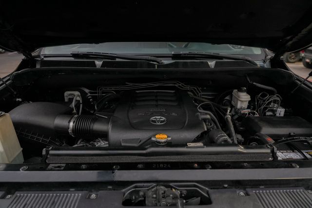 2014 Toyota Tundra SR5 CREW CAB 4X4 W/ UPGRADES / GREAT RELIABILITY | Austin, TX | Rocky Mountain Truck Stop Austin 2014 Toyota Tundra SR5 CREW CAB 4X4 W/ UPGRADES / GREAT RELIABILITY | Austin, TX | Rocky Mountain Truck Stop Austin