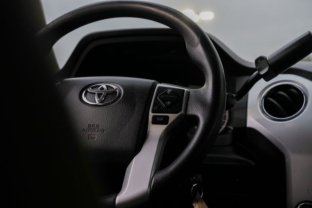 2014 Toyota Tundra SR5 CREW CAB 4X4 W/ UPGRADES / GREAT RELIABILITY | Austin, TX | Rocky Mountain Truck Stop Austin