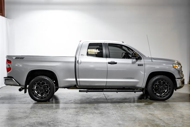 2014 Toyota Tundra SR5