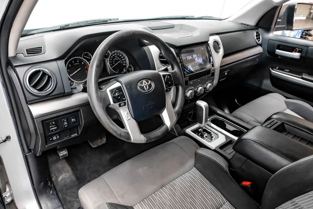 2014 Toyota Tundra SR5