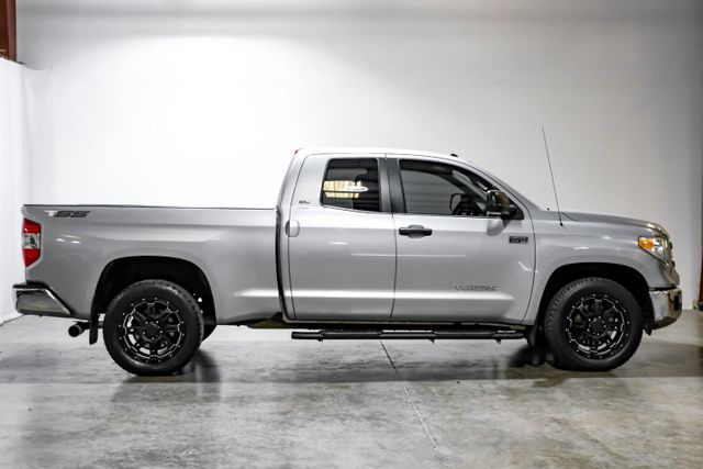 2014 Toyota Tundra SR5