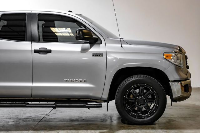 2014 Toyota Tundra SR5
