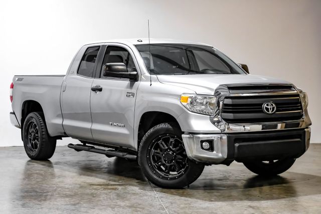 2014 Toyota Tundra SR5