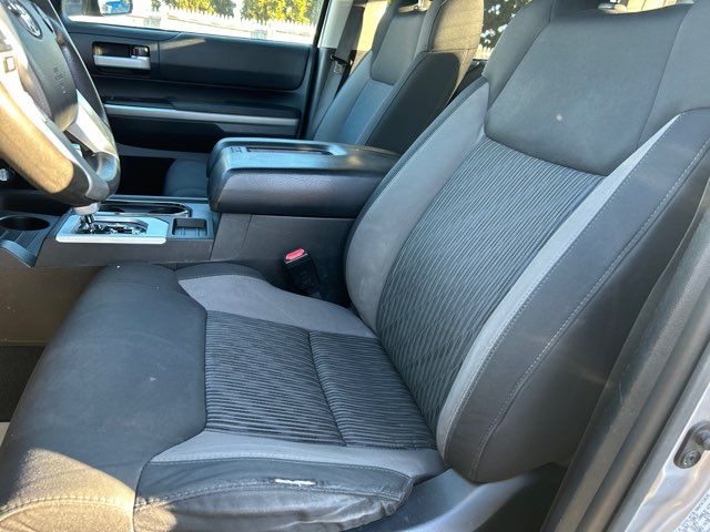 2014 Toyota Tundra SR5