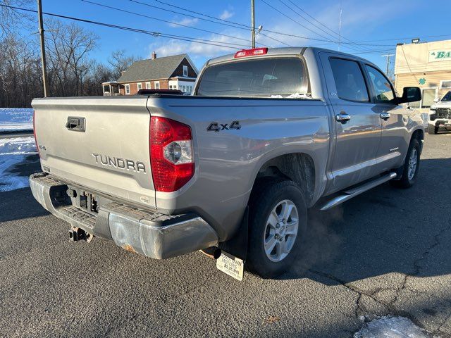 2014 Toyota Tundra SR5