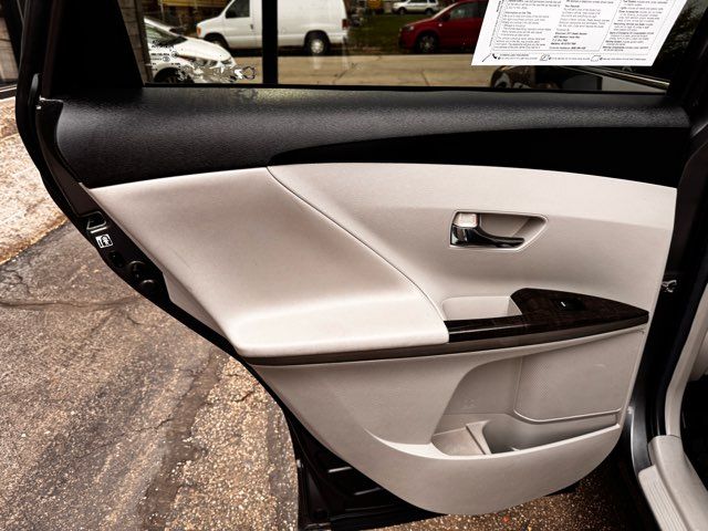 2014 Toyota Venza LE