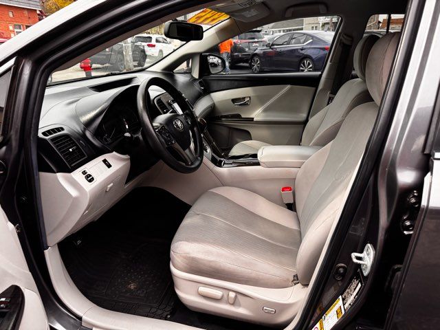 2014 Toyota Venza LE