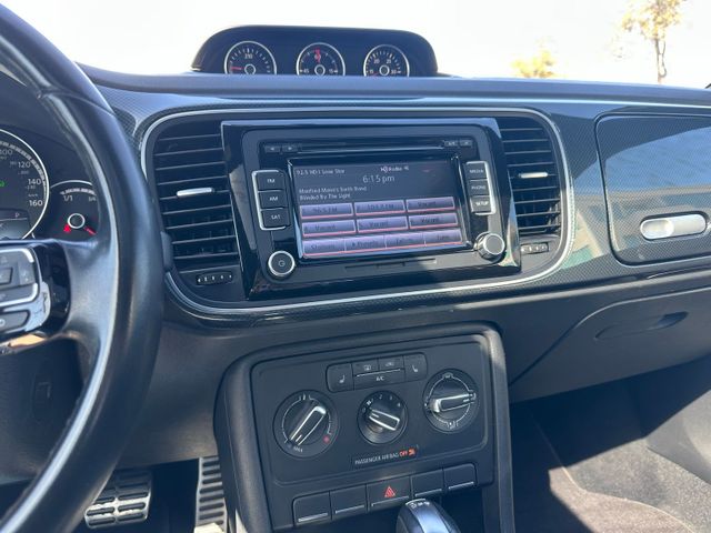 2014 Volkswagen Beetle 2.0T R-Line | Irving, Texas | Hopper Motorplex