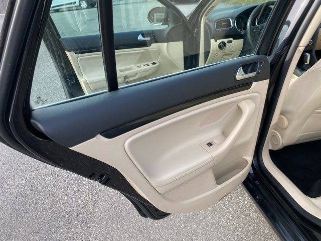 2014 Volkswagen Jetta SportWagen TDI | Ephrata, PA | Pine Tree Motors