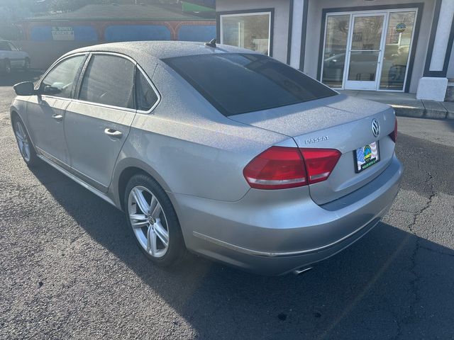 2014 Volkswagen Passat 2.0L TDI SEL Premium | Ashland, OR | Ashland Motor Company 2014 Volkswagen Passat 2.0L TDI SEL Premium | Ashland, OR | Ashland Motor Company