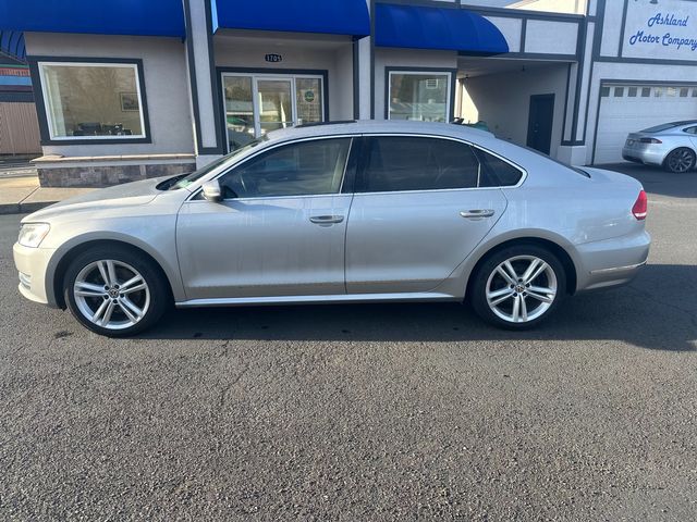 2014 Volkswagen Passat 2.0L TDI SEL Premium | Ashland, OR | Ashland Motor Company 2014 Volkswagen Passat 2.0L TDI SEL Premium | Ashland, OR | Ashland Motor Company