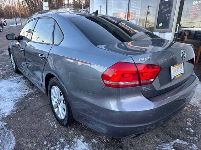 2014 Volkswagen Passat 1.8T Wolfsburg Edition PZEV
