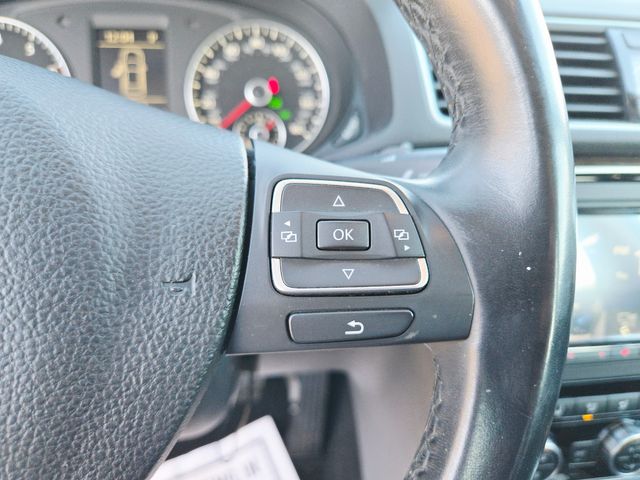 2014 Volkswagen Passat 1.8T SEL Premium | Ellisville, MO | AutoPort 2014 Volkswagen Passat 1.8T SEL Premium | Ellisville, MO | AutoPort