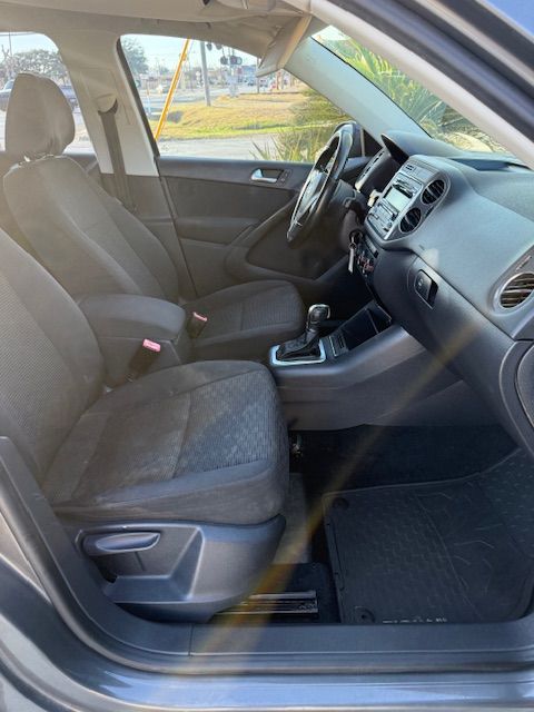 2014 Volkswagen Tiguan S