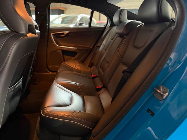 2014 Volvo S60 T6 R-Design Platinum | Van Nuys, CA | Stellar Auto INC.