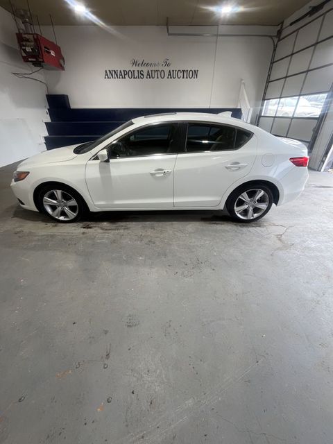 2015 Acura ILX 2.0L w/Tech | Annapolis, MD | Annapolis Public Auto Auction
