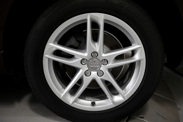 2015 Audi Q5 3.0 quattro TDI Premium Plus | Burbank, California | MDK International 2015 Audi Q5 3.0 quattro TDI Premium Plus | Burbank, California | MDK International