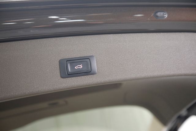 2015 Audi Q5 3.0 quattro TDI Premium Plus | Burbank, California | MDK International 2015 Audi Q5 3.0 quattro TDI Premium Plus | Burbank, California | MDK International