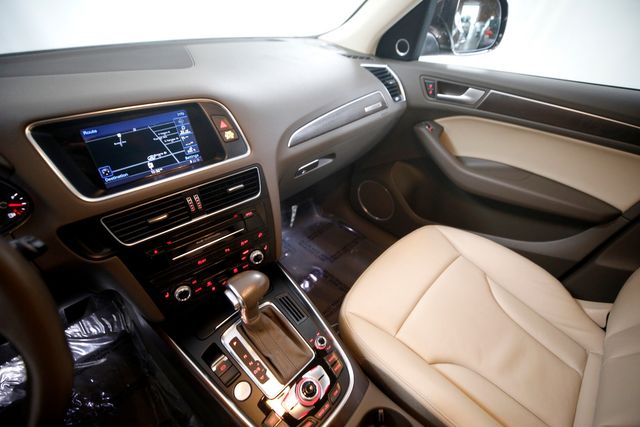 2015 Audi Q5 3.0 quattro TDI Premium Plus | Burbank, California | MDK International 2015 Audi Q5 3.0 quattro TDI Premium Plus | Burbank, California | MDK International