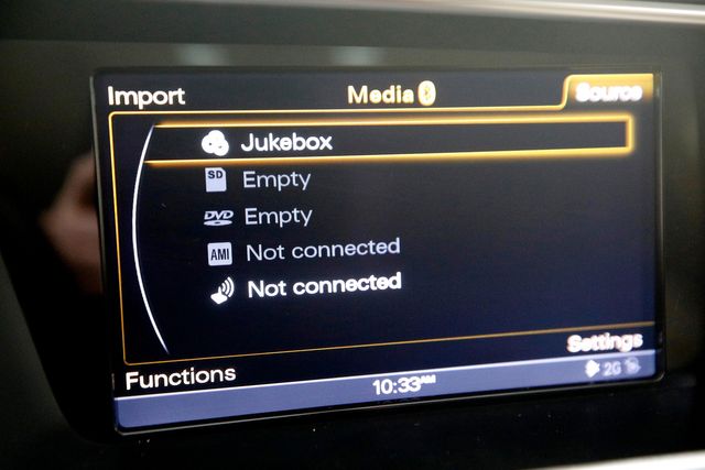 2015 Audi Q5 3.0 quattro TDI Premium Plus | Burbank, California | MDK International 2015 Audi Q5 3.0 quattro TDI Premium Plus | Burbank, California | MDK International